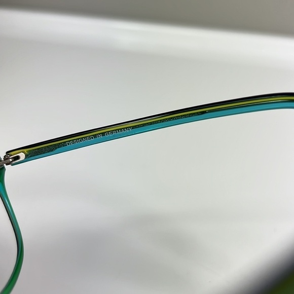 Humphrey’s Glasses main image 4